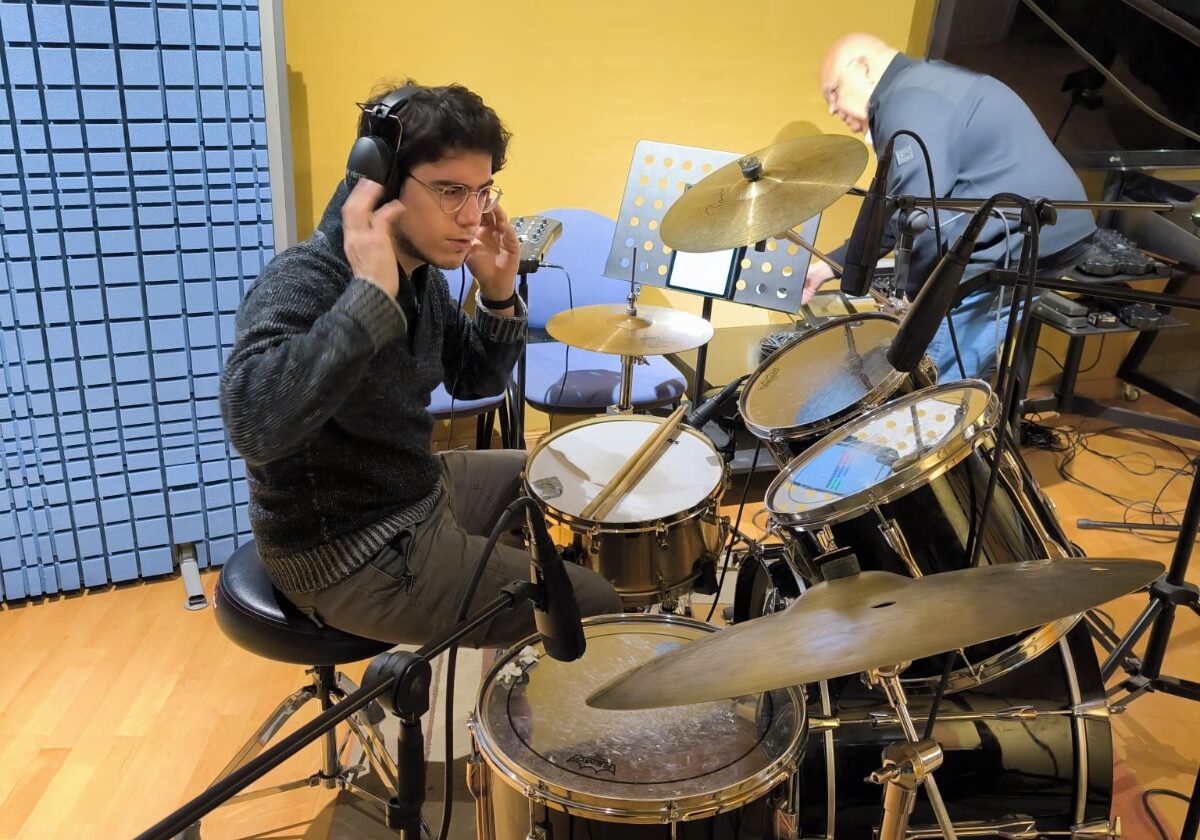 PROFESOR PERCUSIÓN